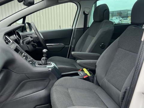 Peugeot 5008 1.6 5008 Allure Blue HDi S/S 5dr 14