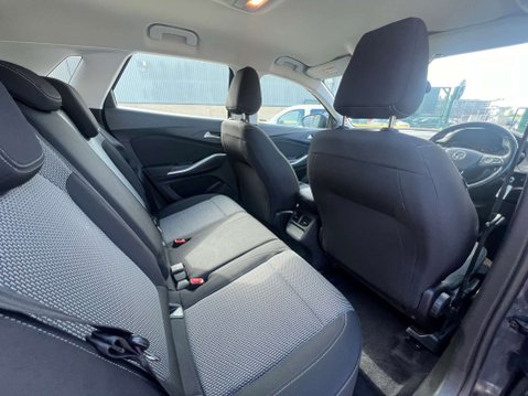 Vauxhall Grandland X 1.2 Grandland X SE T S/S 5dr *NATIONAL DELIVERY* 52