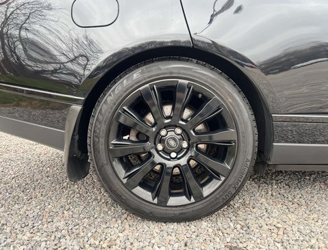 Land Rover Range Rover 3.0 Range Rover Vogue TDV6 Auto 4WD 5dr 13