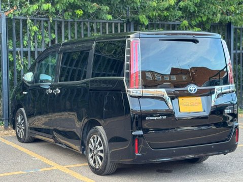 Toyota Esquire Hybrid 1.8 Hybrid Gi Edition 7 Seater 38
