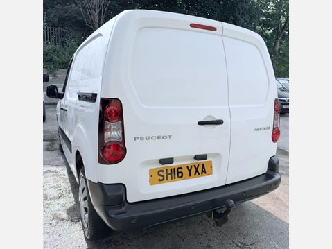 Peugeot Partner 1.6 HDi 850 Professional Panel Van 4dr Diesel Manual L1 (132 g/km, 90 bhp) 11