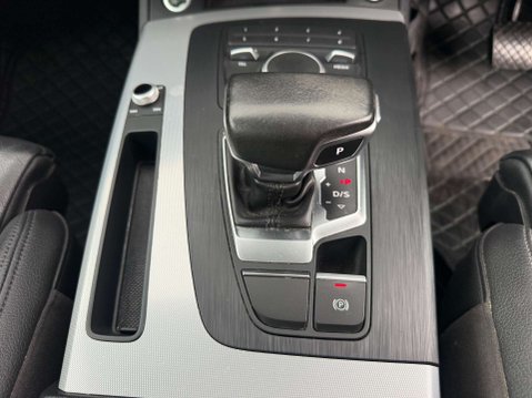 Audi Q5 2.0 Q5 Sport TFSI Quattro Semi-Auto 4WD 5dr 19