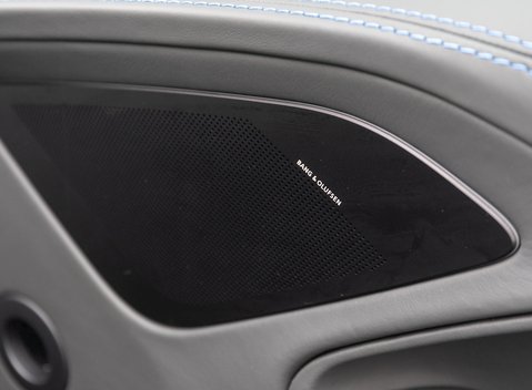 Aston Martin Vanquish S Ultimate 23