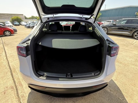 Tesla Model Y SUV 5dr Electric Auto RWD (346 ps) 20
