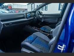 Volkswagen Golf 2.0 Golf R TSi 4Motion Semi-Auto 4WD 5dr 9