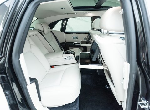 Rolls-Royce Ghost Series II 14
