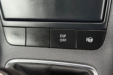 Volkswagen Golf Plus SE TDI - 16 SERVICES RECORDED- CAMBELT CHANGED - DETACHABLE TOWBAR 39