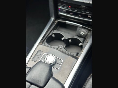 Mercedes-Benz E Class 2.1 E220 CDI AMG Sport G-Tronic+ Euro 5 (s/s) 5dr 28