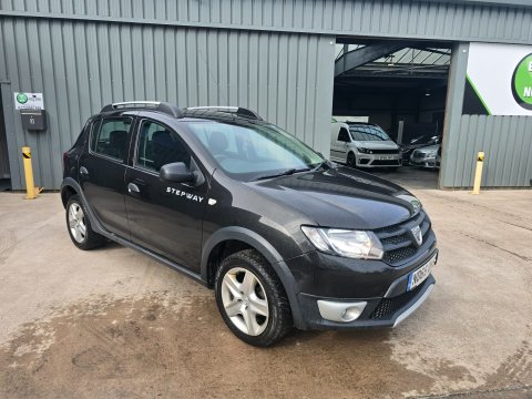 Dacia Sandero Stepway AMBIANCE DCI 1