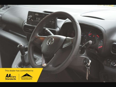 Vauxhall Combo 1.6 Combo 2300 Edition S/S 31