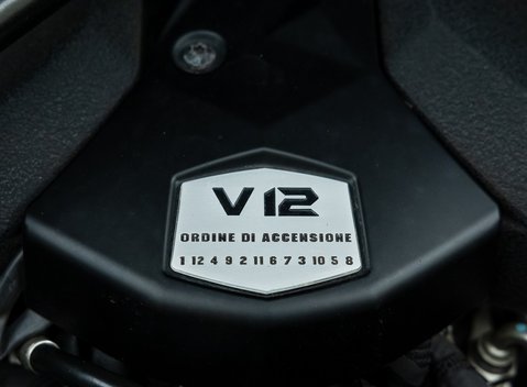 Lamborghini Aventador S LP 740-4 34