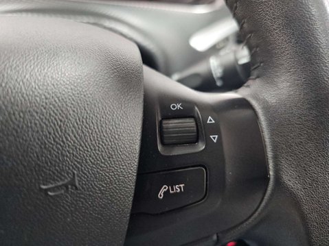 Peugeot 2008 1.2 2008 Active 5dr 56