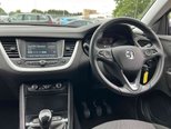 Vauxhall Grandland X 1.5 Turbo D BlueInjection SE Euro 6 (s/s) 5dr 8