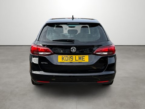 Vauxhall Astra 1.4T 16V 150 Elite Nav 5dr Auto 8