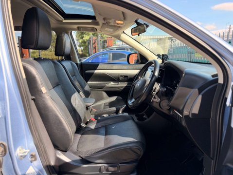 Mitsubishi Outlander 2.0 Outlander GX 4h PHEV Auto 4WD 5dr 19