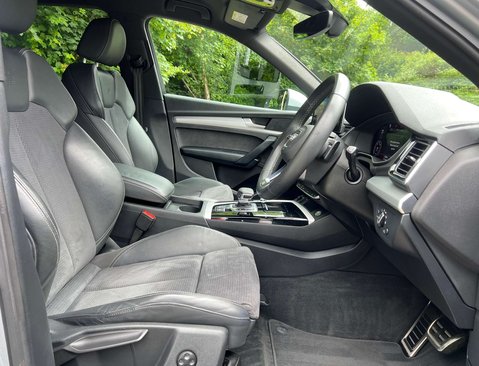 Audi Q5 2.0 Q5 S Line 40 TDI MHEV Quattro Semi-Auto 4WD 5dr 18