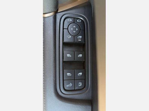Porsche Cayenne 3.0 Cayenne V6 E-Hybrid Auto 4WD 4dr 44