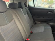 Nissan LEAF ACENTA 9
