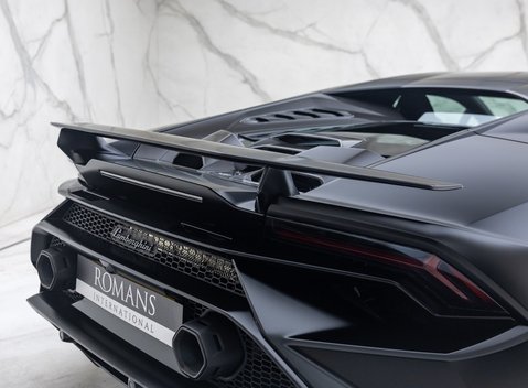 Lamborghini Huracan Tecnica 44