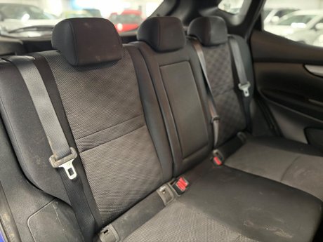 Nissan Qashqai 1.5 dCi Acenta 2WD Euro 5 (s/s) 5dr 12