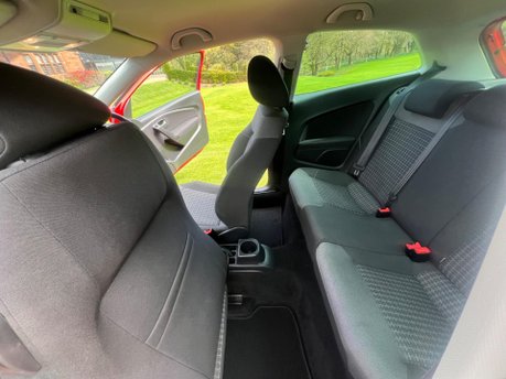 Volkswagen Polo MATCH 12