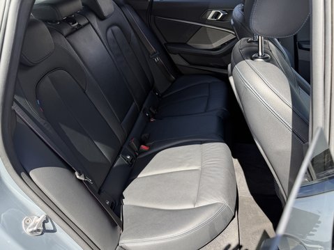 BMW 2 Series 218i M Sport 4dr DCT [Plus Pack] 34
