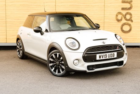 Mini Hatch COOPER S EXCLUSIVE