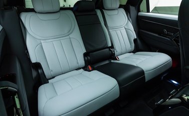 Land Rover Range Rover Sport P550e AUTOBIOGRAPHY 17