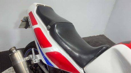 Yamaha FZR 1989 RUNNING PROJECT BIKE CLASSIC SPORTS BIKE NAKED 1000CC 14