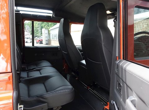 Land Rover 110 Adventure 9