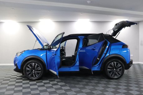 Peugeot 2008 GT PREMIUM 6