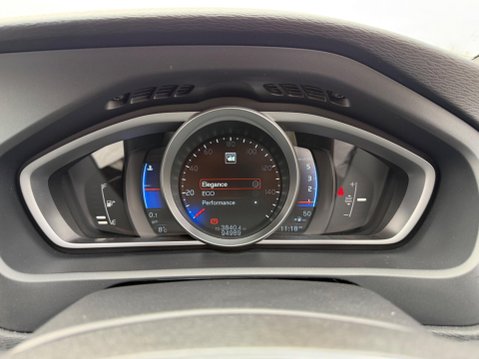 Volvo V40 2.0 D4 R-Design Euro 6 (s/s) 5dr 59