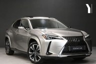 Lexus Ux 2.0 UX 250h Takumi 4x2 CVT 5dr 1