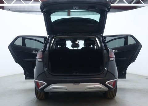 Kia Sportage 1.6 Sportage 3 HEV Auto 5dr 61