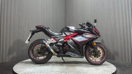 Lexmoto LXR 2020 10K RUNNING SPORTS BIKE PROJECT 125CC LEARNER BIKE 1