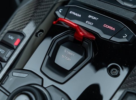 Lamborghini Aventador S LP 740-4 ROADSTER 24