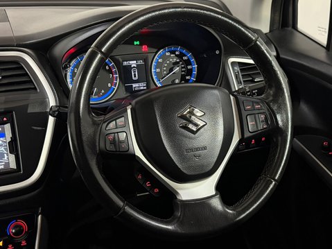 Suzuki SX4 S-Cross SZ5 ALLGRIP 1.6 MANUAL 4WD 16