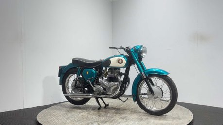 BSA A7 500 SHOOTING STAR 1958 RESTORED CLASSIC COLLECTORS PIECE 3