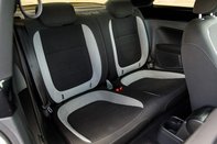 Volkswagen Beetle R LINE TDI BLUEMOTION TECHNOLOGY 29