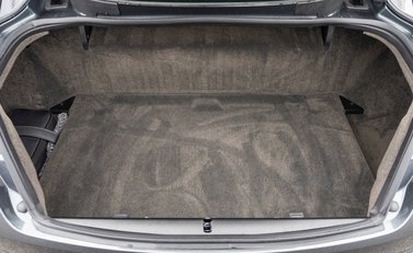 Aston Martin Vanquish S Ultimate 38