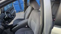 Toyota Prius 1.5 T4 Hatchback 5dr Petrol Hybrid CVT (104 g/km, 76 bhp) 35