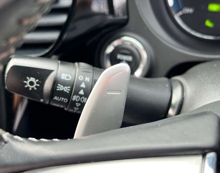 Mitsubishi Outlander 2.4 Outlander Dynamic PHEV CVT 4WD 5dr 63