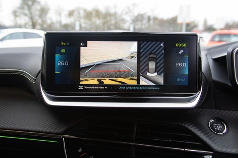 Peugeot 208 GT PREMIUM 30