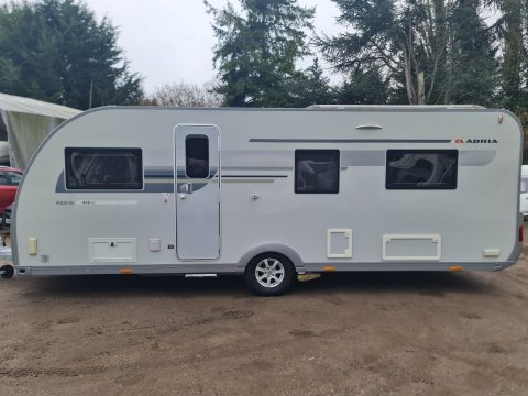 Adria Alpina 613 UC Missouri 9