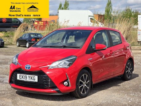Toyota Yaris 1.5 VVT-h Icon Tech Hatchback 5dr Petrol Hybrid E-CVT Euro 6 (s/s) (100 ps) 6