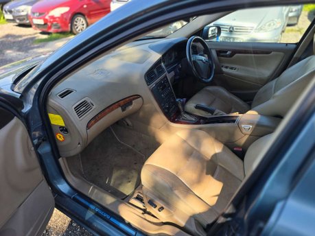 Volvo S60 2.0T S Saloon 4dr Petrol Automatic (227 g/km, 180 bhp) 10