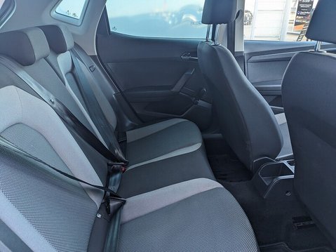 SEAT Ibiza SE DESIGN 15