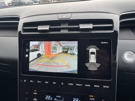 Hyundai TUCSON 1.6 h T-GDi Premium Auto Euro 6 (s/s) 5dr 18