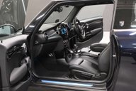 Mini Hatch 2.0 Cooper S Exclusive Auto 3dr 24