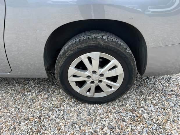 Peugeot Partner LWB L2H1 (SOLD) Low Roof Asphalt Air Con Alloys Cam Sensors EURO 6 NO VAT 16